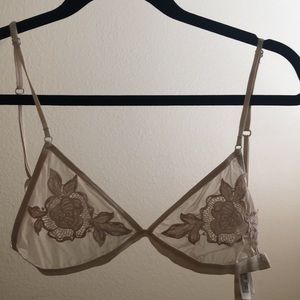 Aritzia Talula Bralette